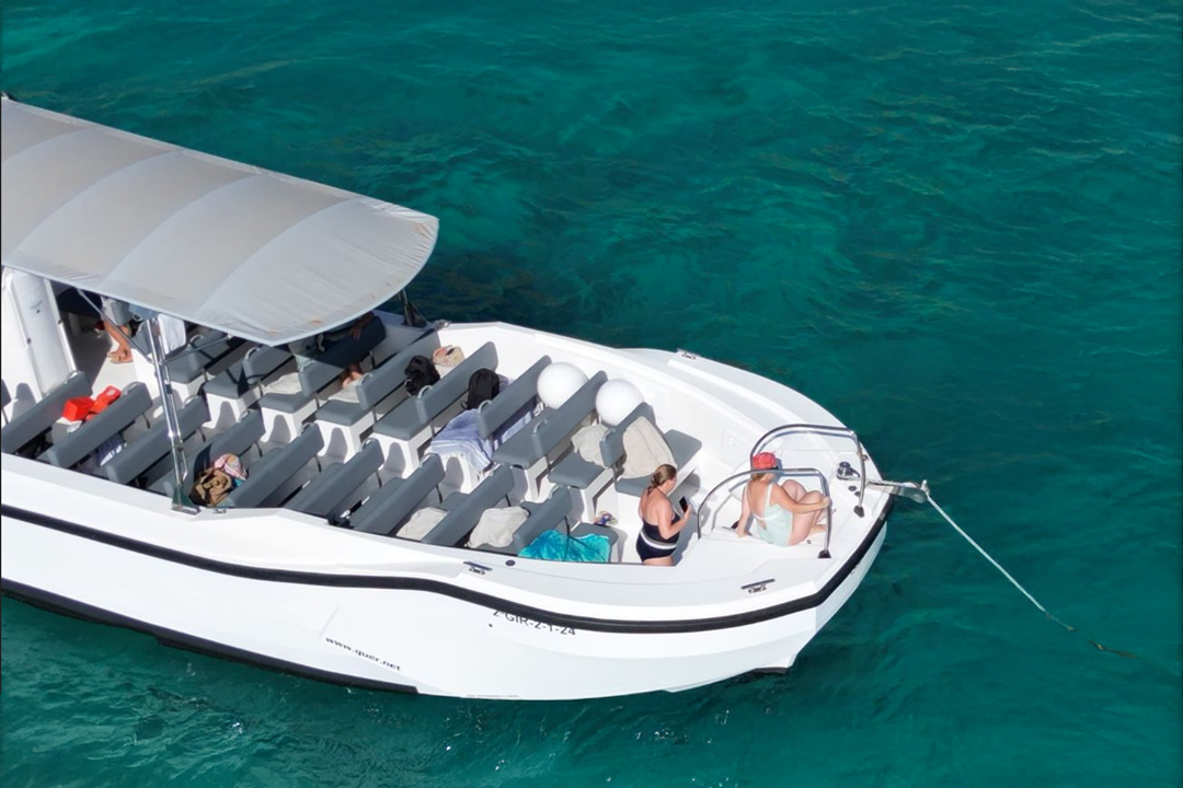 Visit to the Palma marine reserve: Caves, cliffs and snorkeling